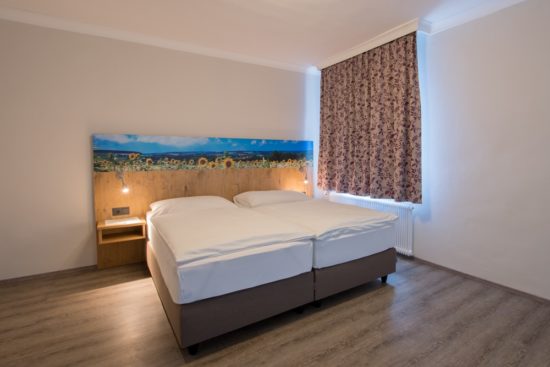 May 15, 2020 - Rent from people in Schrding Vorstadt, Austria from $20/night. Find unique places to stay with local hosts in 191 countries. Belong anywhere Airbnb | Schrding Vorstadt - Vacation Rentals & Places to